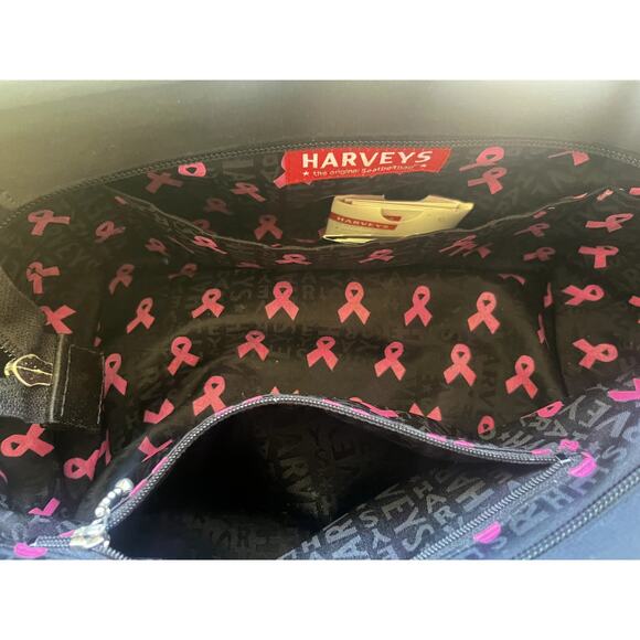 Harveys Seatbelt Bag - Breast Cancer Awareness (Limited Edition) - Picture 5 of 8